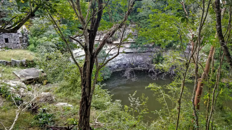 Cenote vid Chichen Itzá