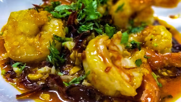Camarones al Guajillo